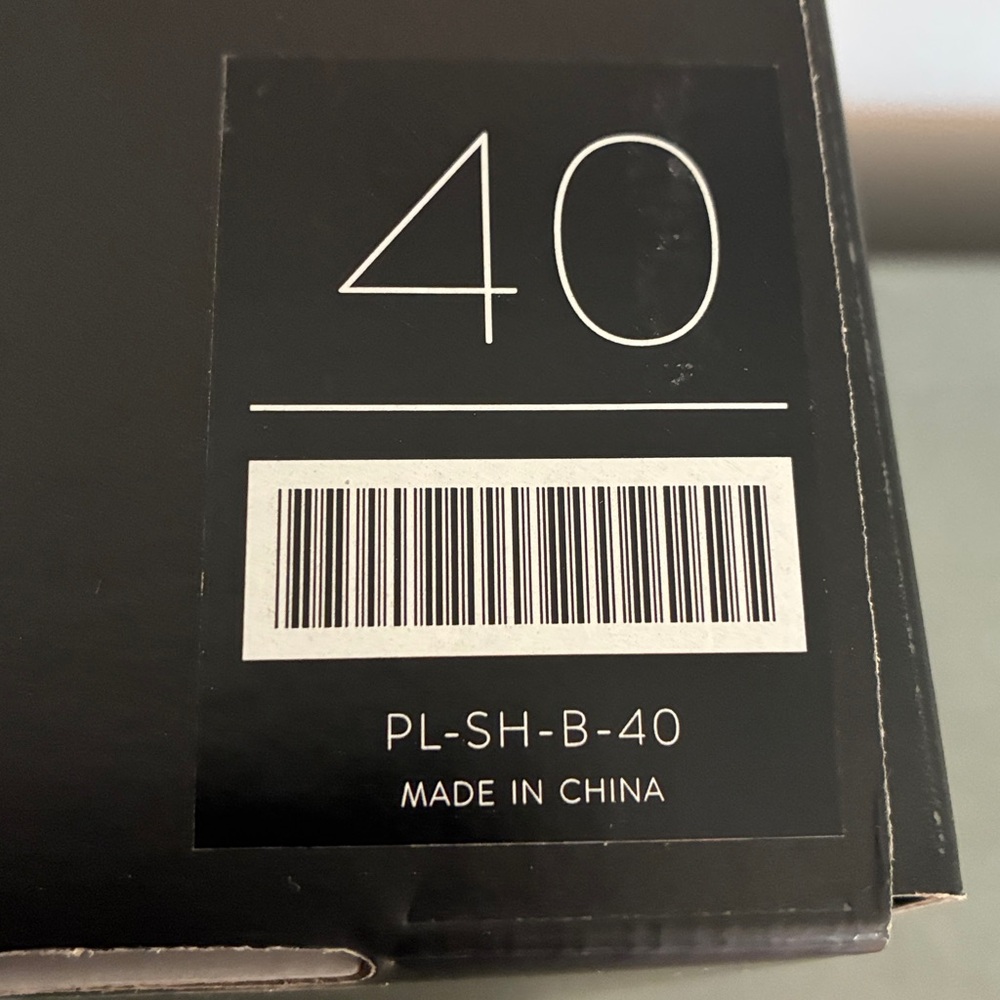 Peloton Cycling Shoes EU 40 Womens 9 / Mens 7 w/ Cleats,Tool Kit & Original Box - Picture 10 of 10